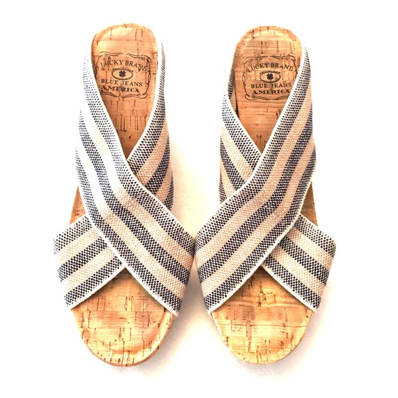 Lucky Brand Miller Striped Wedge Heels Shoes - Picture 2 of 7